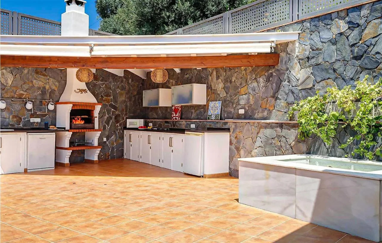 Los Nisperos De Paco Competa Holiday home